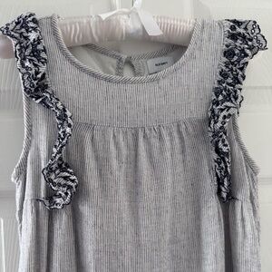 Old navy big kid dress size Xl 14